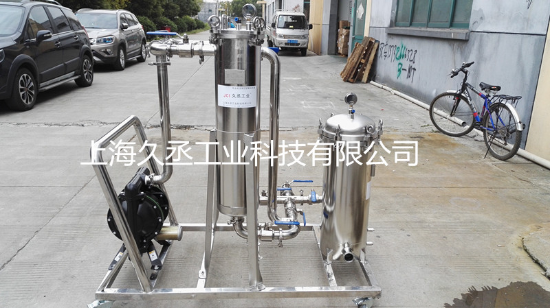 液壓油過濾小車的特點